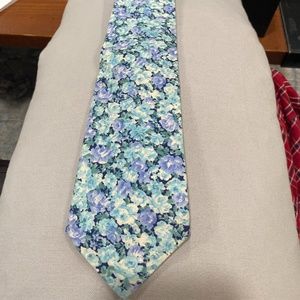 Blue and purple floral tie